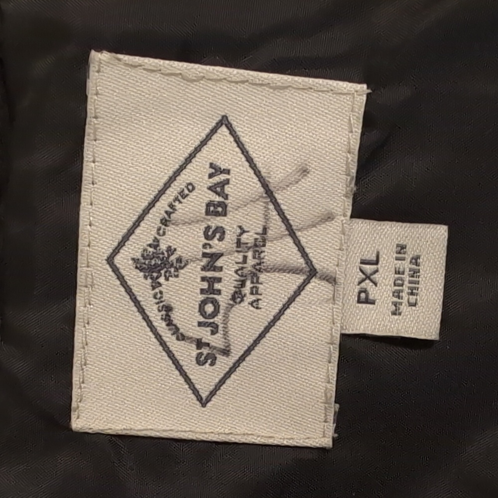 St John's Bay Puffer Zip-up Vest Black 2 Pockets Gold Snaps & Zipper SzPXL EUC - Picture 5 of 10